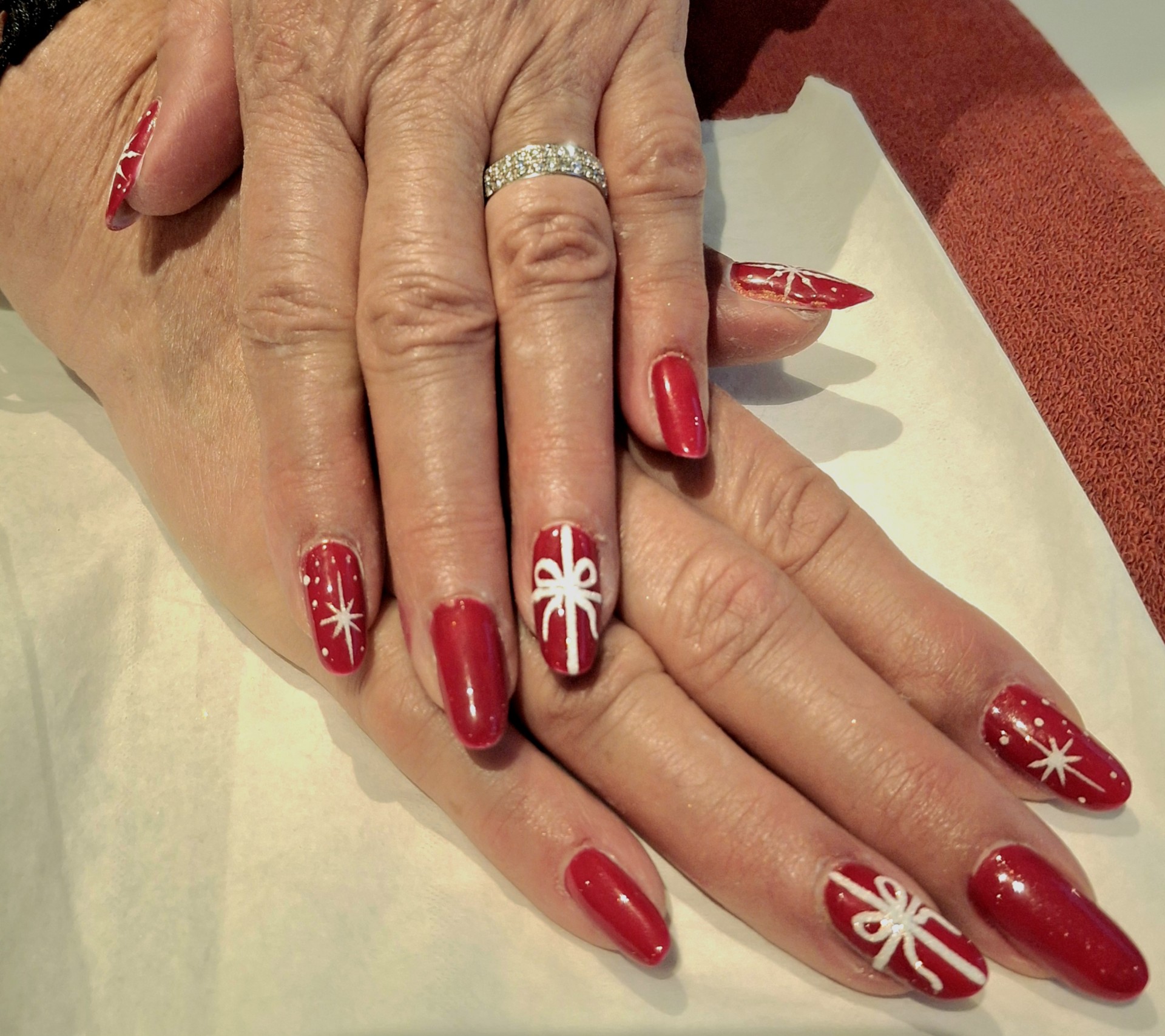 vsp iconic red sur pose popits